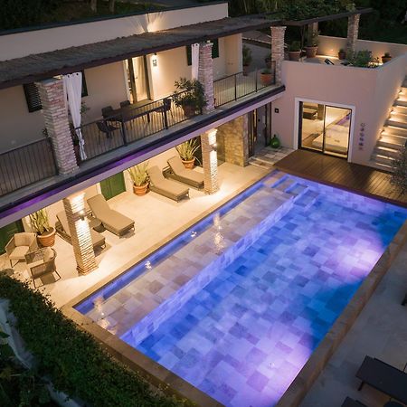Vila Robida Rooms & Spa Črni Kal 외부 사진