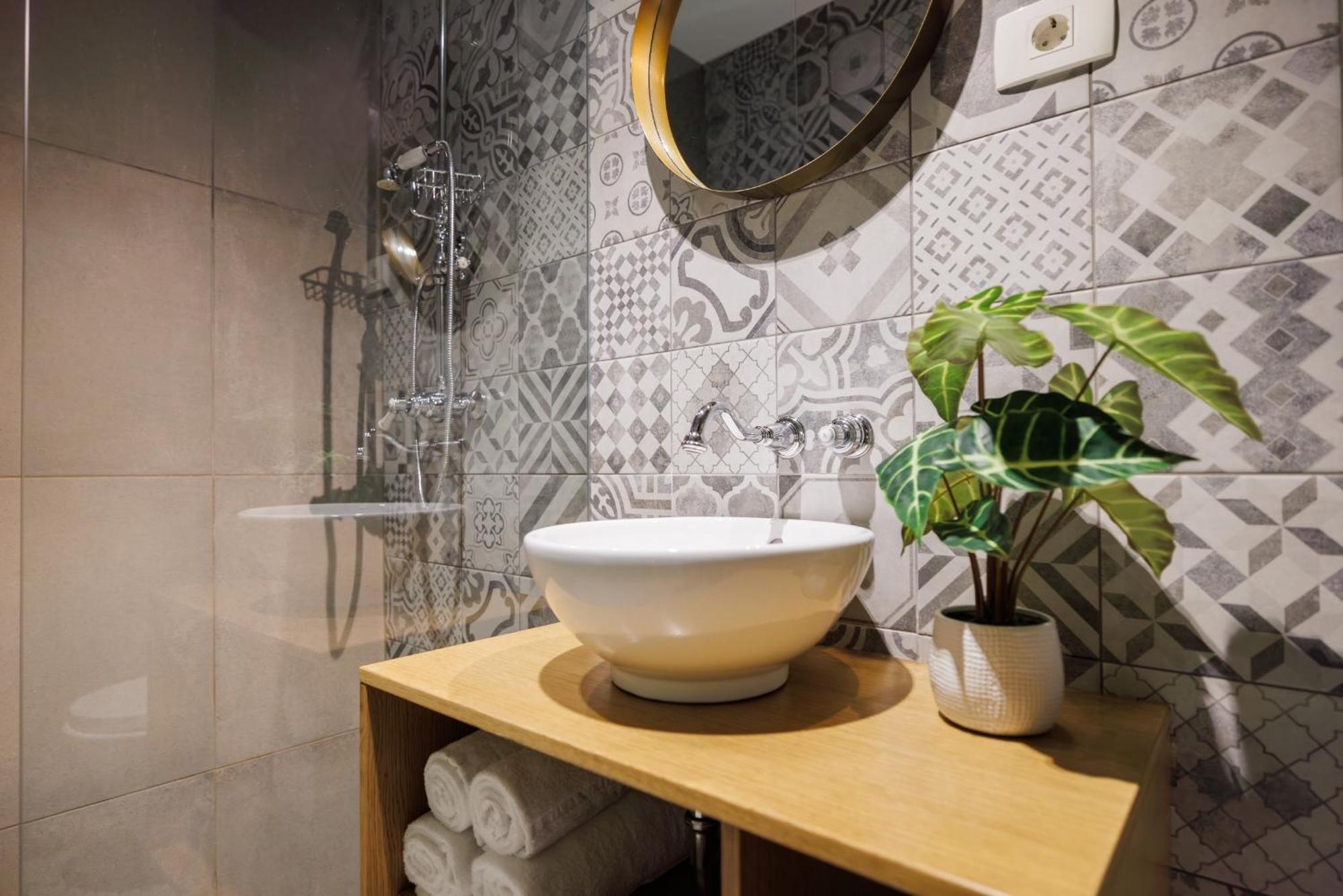 Vila Robida Rooms & Spa Črni Kal 외부 사진